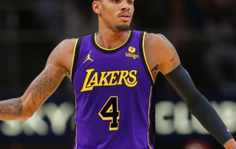 清晨法甲传出新动向，洛杉矶湖人伤情更新，管理层表态——更衣室稳定，临场指挥获称赞的简单介绍-体育直播