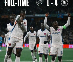 战扬在开门大吉的互动环节-体育直播