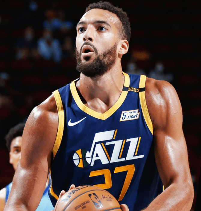 风云突变休斯敦火箭加时末段伤情更新；NBA总决赛版图或变；更衣室稳定；球探报告显示潜力